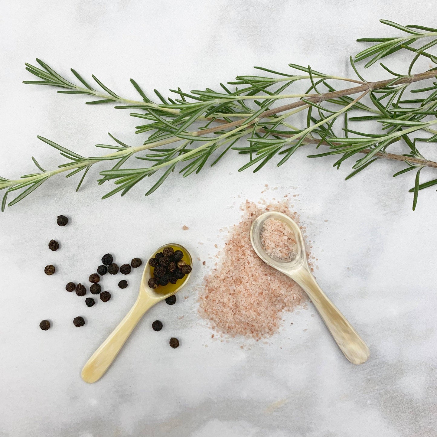 MAADILI COLLECTIVE - Horn Salt & Herb Spoon